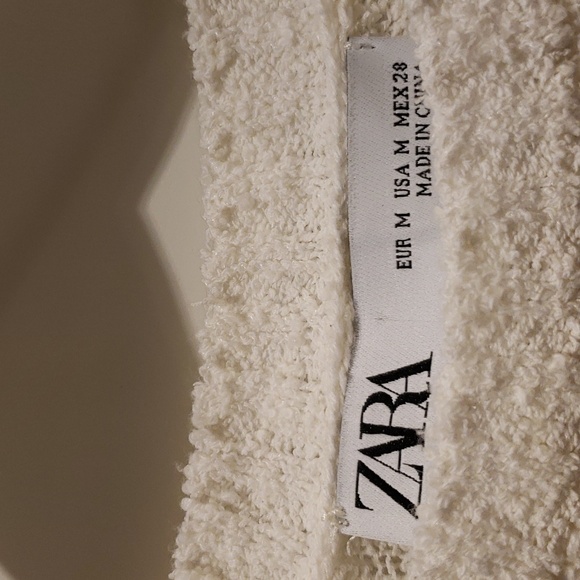 Cropped Sweater  - M - Picture 2 of 3